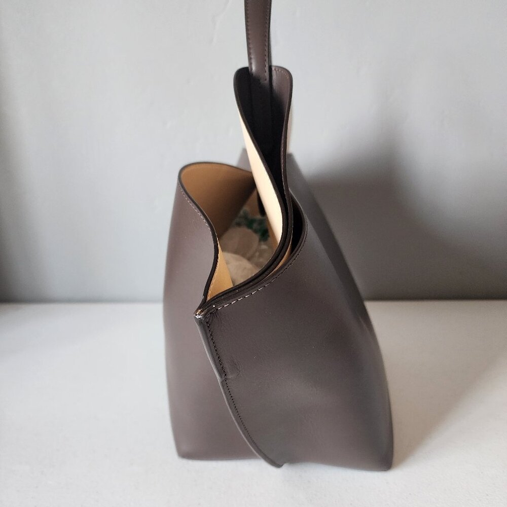 Ree Projects Tote "EUC" - Picture 10 of 16